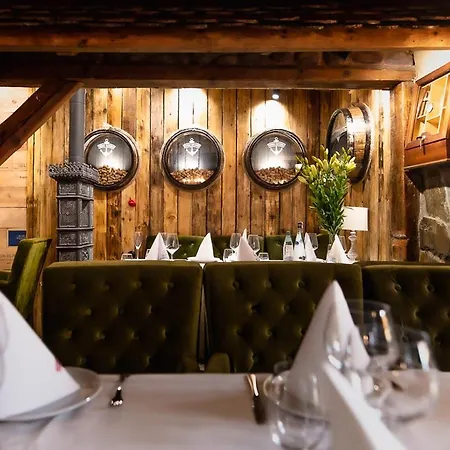 Hotel apartamentowy Kapitańskie - Pływające Oława