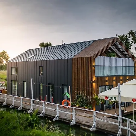 Kapitanskie - Plywajace 4*